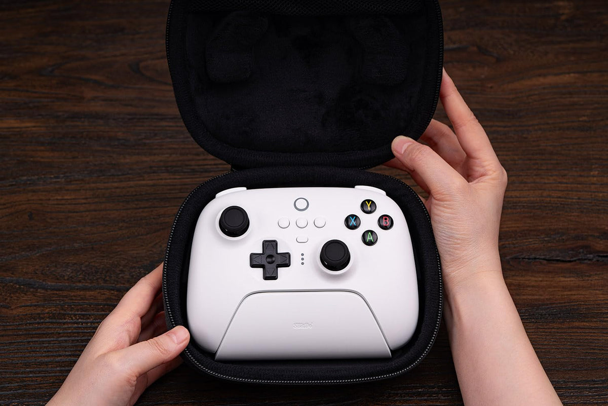 8BitDo Travel case for Ultimate controllers