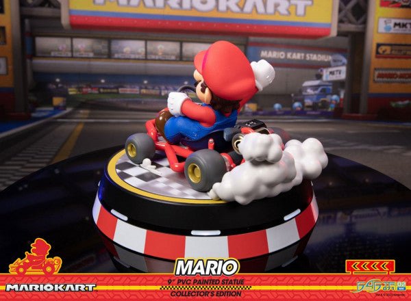 Super Mario: Mario Kart Collector&#39;s Edition PVC Statue - Gamesellers.nl